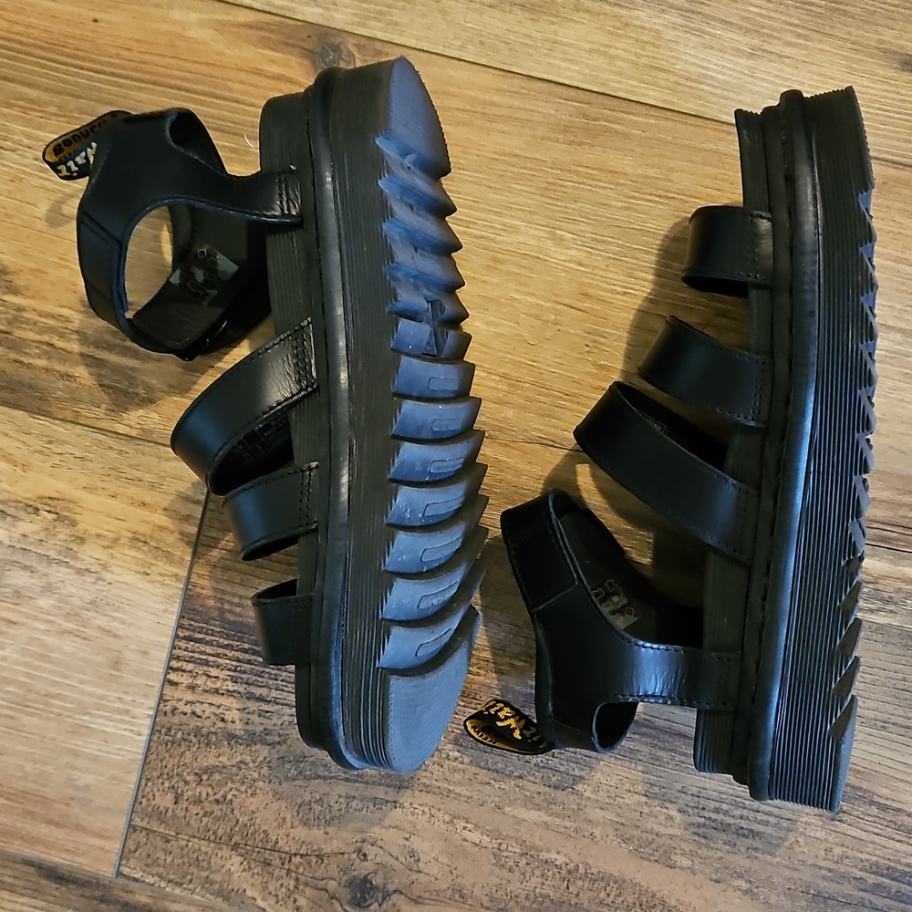 Dr. Martens Black Blaire Sandal- Size US8 - Picture 3 of 4